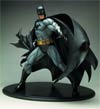 Batman Deluxe Vinyl Statue Black Costume Version