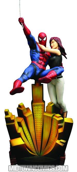 Amazing Spider-Man Fine Art Statue