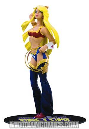 Ame-Comi Heroine Series Wonder Girl PVC Figure