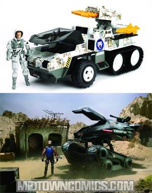 GI Joe Bravo Vehicle Assortment Case 201001 - Wolf Hound With Whiteout