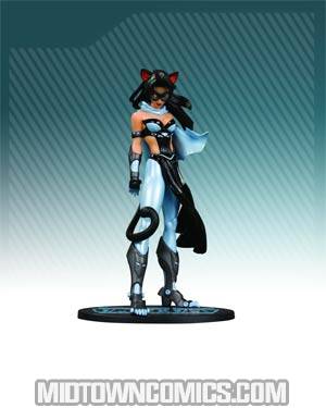 Ame-Comi Heroine Series Catwoman Version 2 Blue Suit Variant PVC Figure