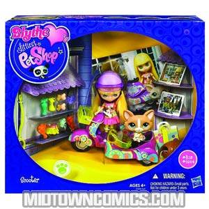 Littlest Pet Shop Scooter With Blythe & Pet Set Assortment Case