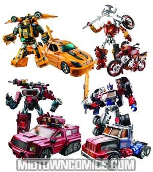 Transformers Deluxe Action Figure Assortment Case 201102