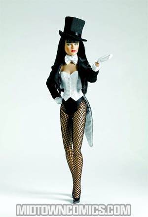 Tonner DC Stars Zatanna 13-Inch Collectors Doll