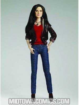 Tonner Vampire Diaries Elena Gilbert Doll