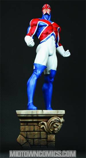Captain Britain Statue By Bowen