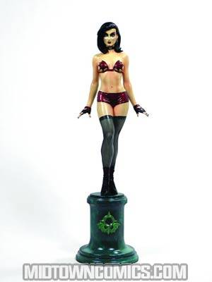 Dark Ivory Variant Edition Statue