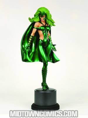 Polaris Statue By Bowen