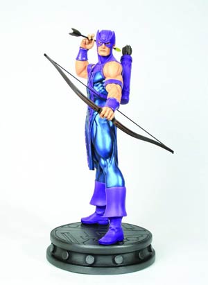 Hawkeye Museum Statue By Bowen