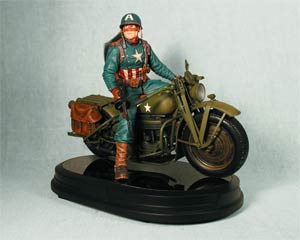 Ultimate Captain America On His Motorcycle Statue By Gentle Giant