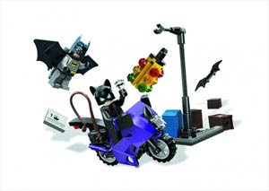 LEGO DC Catwoman Catcycle City Chase Set