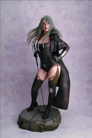 Fantasy Figure Gallery Luz Malefic 1/4 Scale Resin Statue