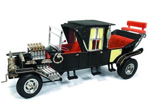 Munsters Koach 1/18 Scale Die-Cast Vehicle