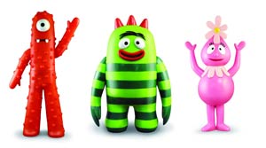 Yo Gabba Gabba Large Vinyl Action Figure 12-Piece Assortment Case