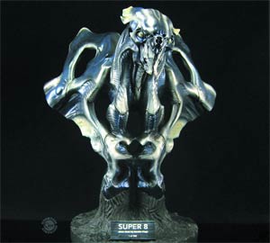 Super 8 Alien Limited Edition Bust