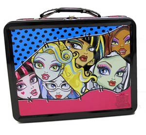 Monster High Embossed Large Carry All - Group Close Up