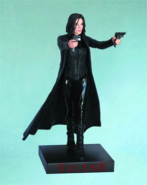 Underworld Selene 1/9 Scale Statue