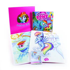 My Little Pony Return Of Queen Chrysalis Deluxe HC Rainbow Dash Black Label Edition