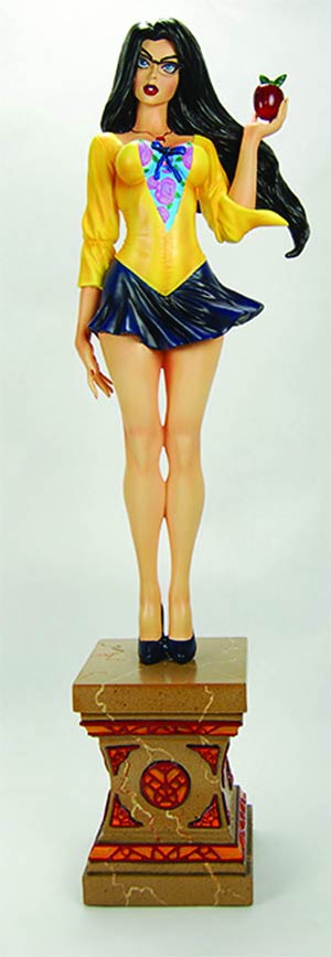 Grimm Fairy Tales Snow White Ruby Edition Statue