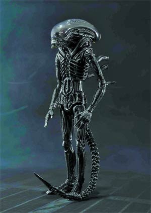 Alien vs Predator S.H.MonsterArts - Alien Big Chap Action Figure