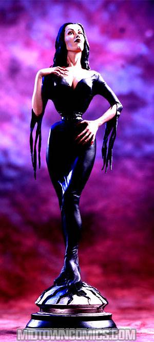 Vampira Statue By Bowen