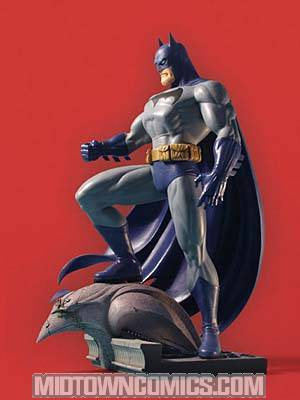 Batman Statue By Jim Lee