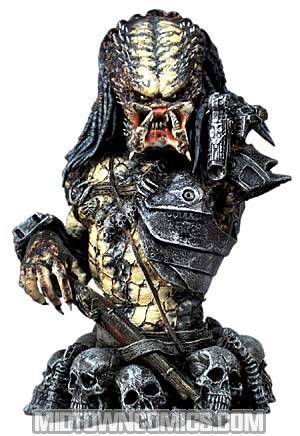 Predator Elder Mini Bust