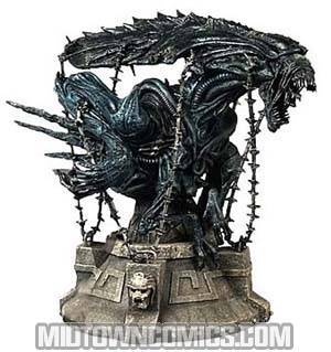 Alien vs Predator Captive Alien Queen Bust