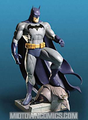 Batman Mini Statue By Jim Lee Version I