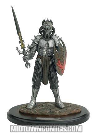 Vardor Wields Valermos Ltd Ed Cold Cast Statue