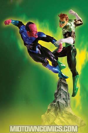 Green Lantern vs Sinestro Statue