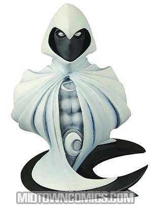 Marvel Universe Moon Knight Bust