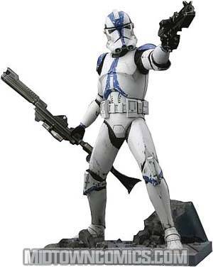 Star Wars Clone Trooper #2 Blue Version Vinyl Figure