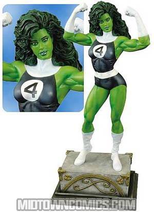 Premiere Collection She-Hulk Statue