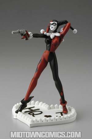 Batman Kia Asamiya Series 2 Harley Quinn Action Figure