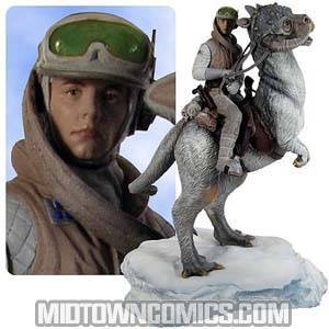 Star Wars Luke On Tauntaun Statue