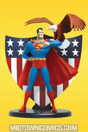 Superman #14 Mini Statue