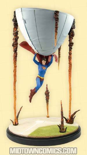 Weta Superman Returns Disaster Averted Statue
