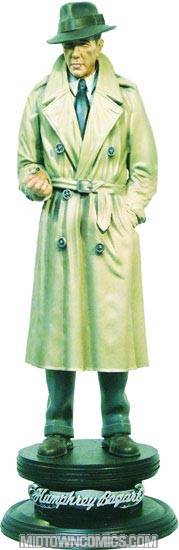 Humphrey Bogart Statue