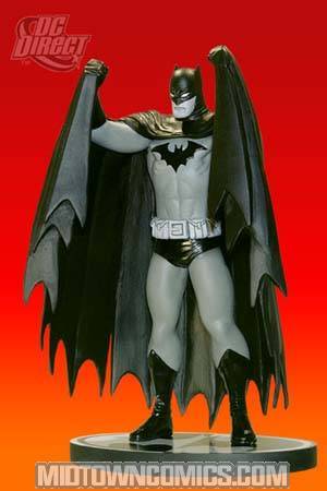 Batman Black & White Series Original Mini Statue By Matt Wagner