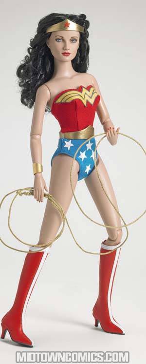 DC Stars Wonder Woman Dressed Tonner Character Figure