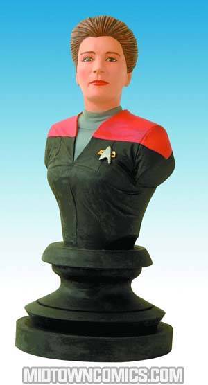 Star Trek Icons Captain Janeway Bust