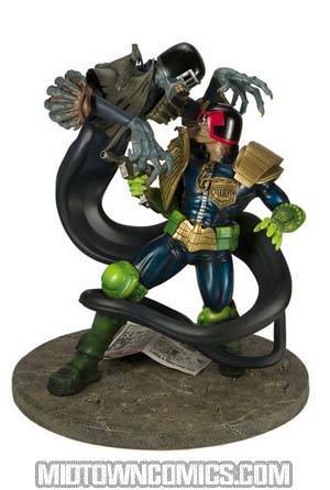 Judge Dredd Dredd vs Death Statue