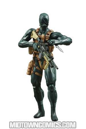 Metal Gear Solid 4 Octocom Snake Ultra Detail Figure
