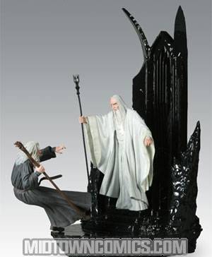 Lord Of The Rings Gandalf vs Saruman Treachery Of Saruman Diorama Statue