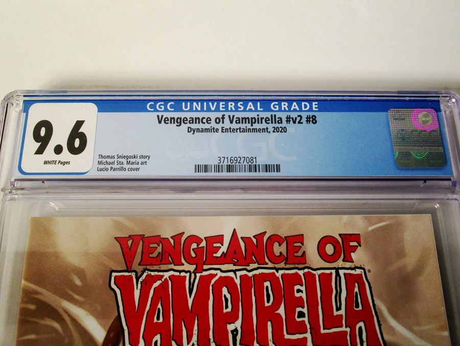 Vengeance Of Vampirella Vol 2 #8 Cover O Regular Lucio Parrillo Cover CGC Graded 9.6