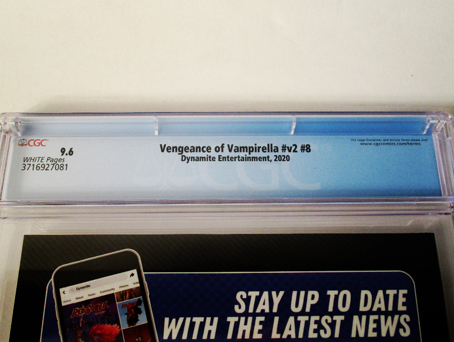 Vengeance Of Vampirella Vol 2 #8 Cover O Regular Lucio Parrillo Cover CGC Graded 9.6
