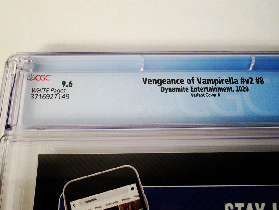 Vengeance Of Vampirella Vol 2 #8 Cover P Variant Ben Oliver Cover CGC Graded 9.6