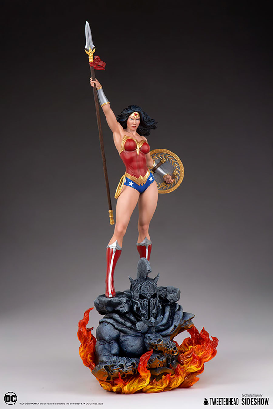 DC Wonder Woman 1/6 Scale Statue