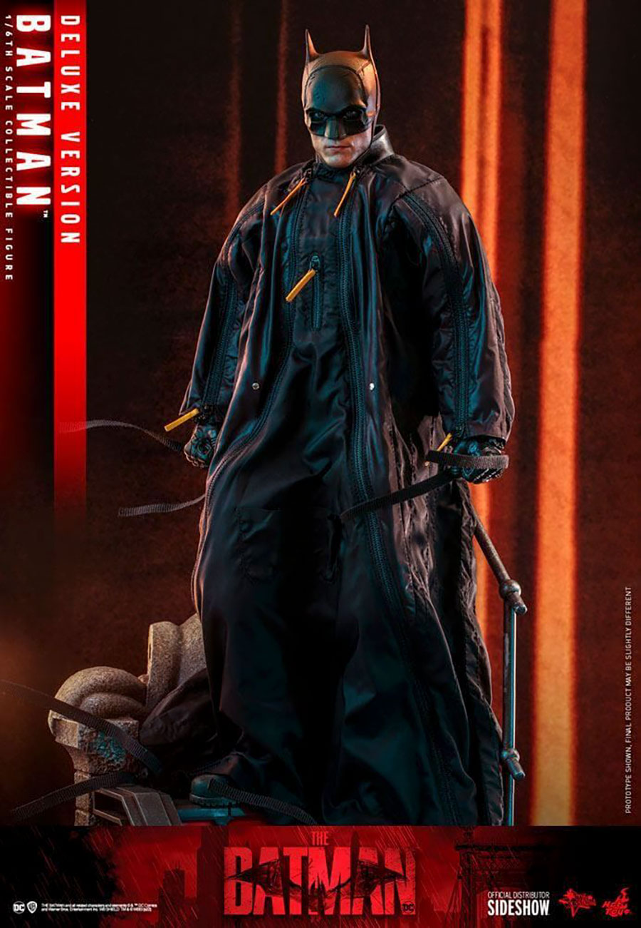 Batman Deluxe Sixth Scale Action Figure